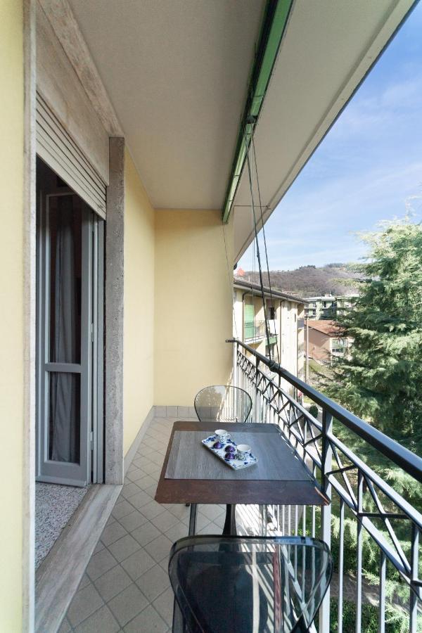 Appartement Casa Di Nelly à Bergame Extérieur photo