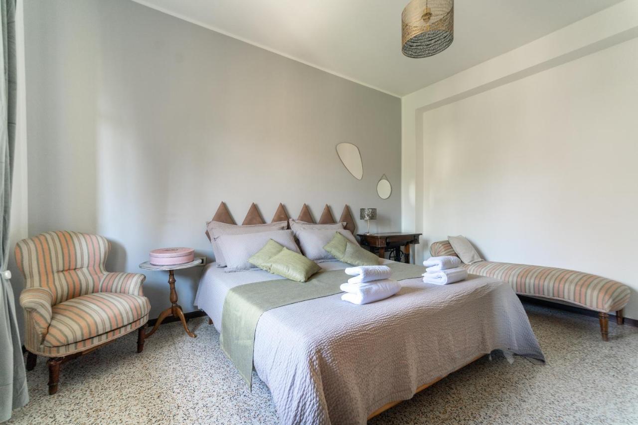 Appartement Casa Di Nelly à Bergame Extérieur photo